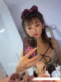 娇小型骚妹子小妲己