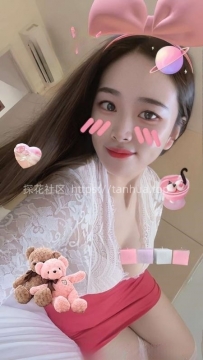 体育场骚女小野猫